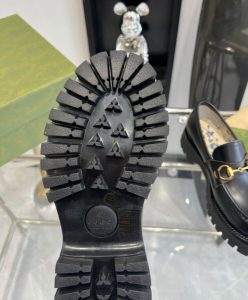 Gucci Womens Leather Lug Sole Horsebit Loafer 77236 Black-10