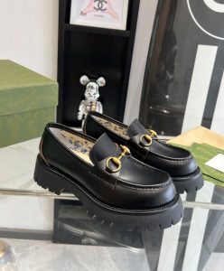 Gucci Womens Leather Lug Sole Horsebit Loafer 77236 Black-4
