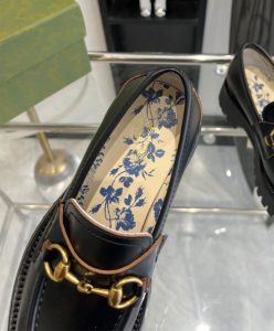 Gucci Womens Leather Lug Sole Horsebit Loafer 77236 Black-7