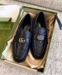 Gucci Womens Loafer With Double G-2