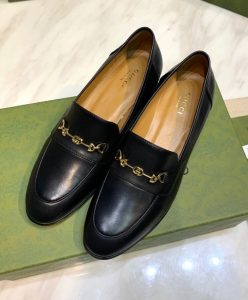 Gucci Womens Loafer With Horsebit Black-4