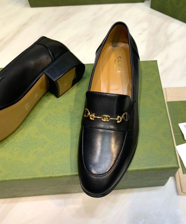 Gucci Womens Loafer With Horsebit Black-5