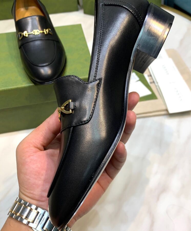 Gucci Womens Loafer With Horsebit Black-9