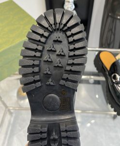 Gucci Womens Mule With Horsebit 764207 Black-10