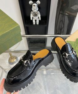 Gucci Womens Mule With Horsebit 764207 Black-5