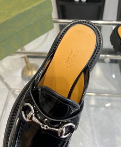 Gucci Womens Mule With Horsebit 764207 Black-8