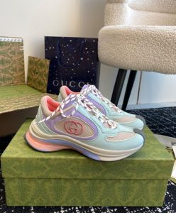 Gucci Womens Run Sneaker 746939-6