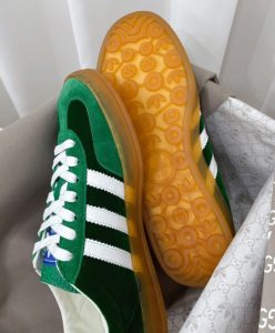 Gucci x Adidas Unisex Gazelle Sneaker Green-10