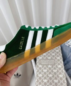 Gucci x Adidas Unisex Gazelle Sneaker Green-5