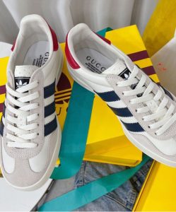Gucci x adidas Unisex Gazelle Sneaker 707861 Cream-3