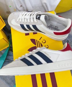 Gucci x adidas Unisex Gazelle Sneaker 707861 Cream-6