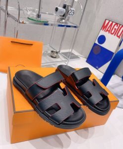 Hermes Unisex Chypre Sandal Black-2