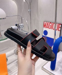 Hermes Unisex Chypre Sandal Black-8