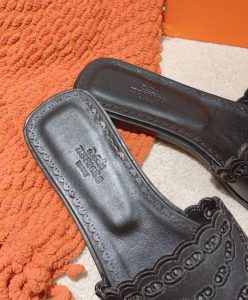 Hermes Womens Gaelle Sandal-8