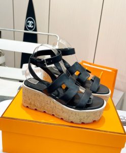 Hermes Womens Havane 30 Sandal Black-3