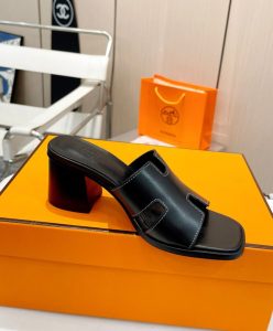 Hermes Womens Helia 60 Sandal-4