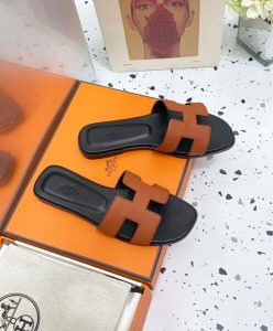 Hermes Womens Oran Sandal Coffee-5