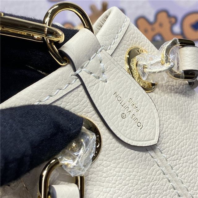 LV Bundle M25452 Cream-6.jpg