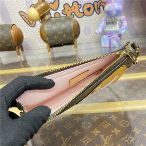 Lexington Pouch M83685-10.jpg