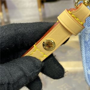 Liv Pochette M83532-8.jpg