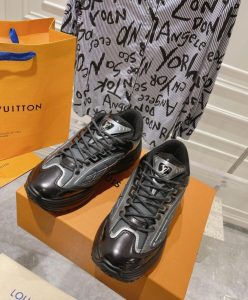 Louis Vuitton Mens LV Discovery Lace Up 1ABZ2X 1ABZ3R-4