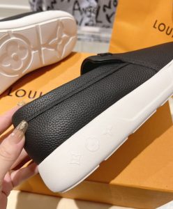 Louis Vuitton Mens LV Pacific Loafer 1ACEMW Black-10