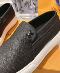 Louis Vuitton Mens LV Pacific Loafer 1ACEMW Black-9
