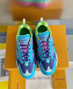 Louis Vuitton Mens LV Runner Tatic Sneaker-2