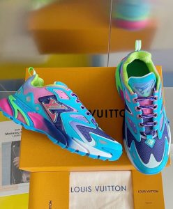 Louis Vuitton Mens LV Runner Tatic Sneaker-7