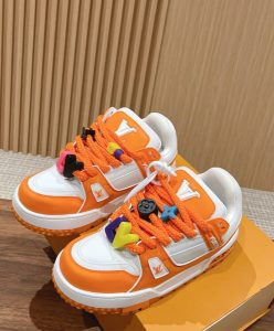 Louis Vuitton Unisex LV Trainer Maxi Sneaker-3