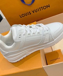 Louis Vuitton Unisex LV Trainers 1A9G52 White-7