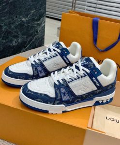 Louis Vuitton Unisex LV Trainers-5
