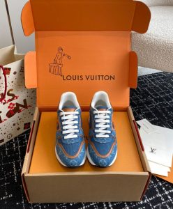 Louis Vuitton Unisex Neo Run Away Sneaker 1ACHRB 1ACKUN 1ACKV3-2
