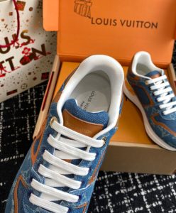 Louis Vuitton Unisex Neo Run Away Sneaker 1ACHRB 1ACKUN 1ACKV3-9
