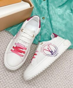 Louis Vuitton Unisex Time Out Sneaker White-4