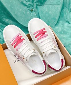 Louis Vuitton Unisex Time Out Sneaker White-6