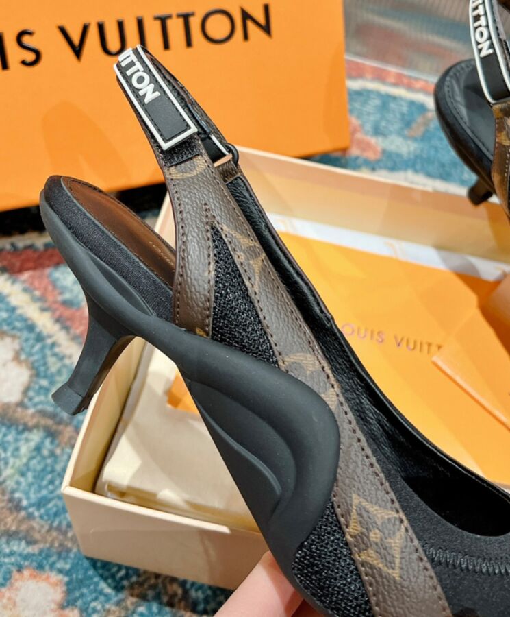 Louis Vuitton Womens Archlight Slingback Pump 1AAW7M Brown-9