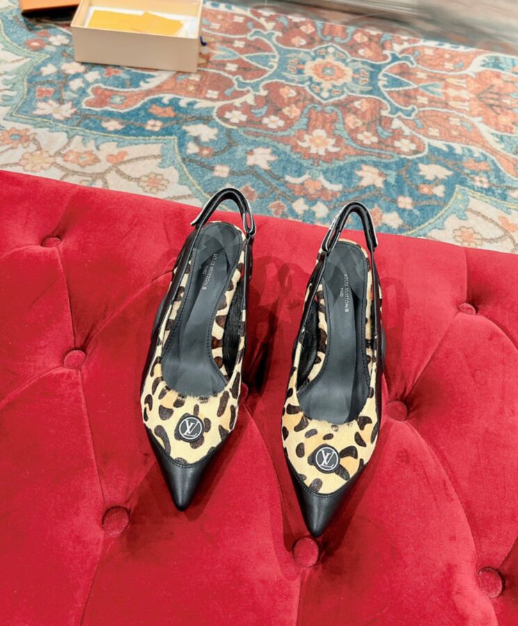 Louis Vuitton Womens Archlight Slingback Pump 1ABTMZ Light Coffee-2