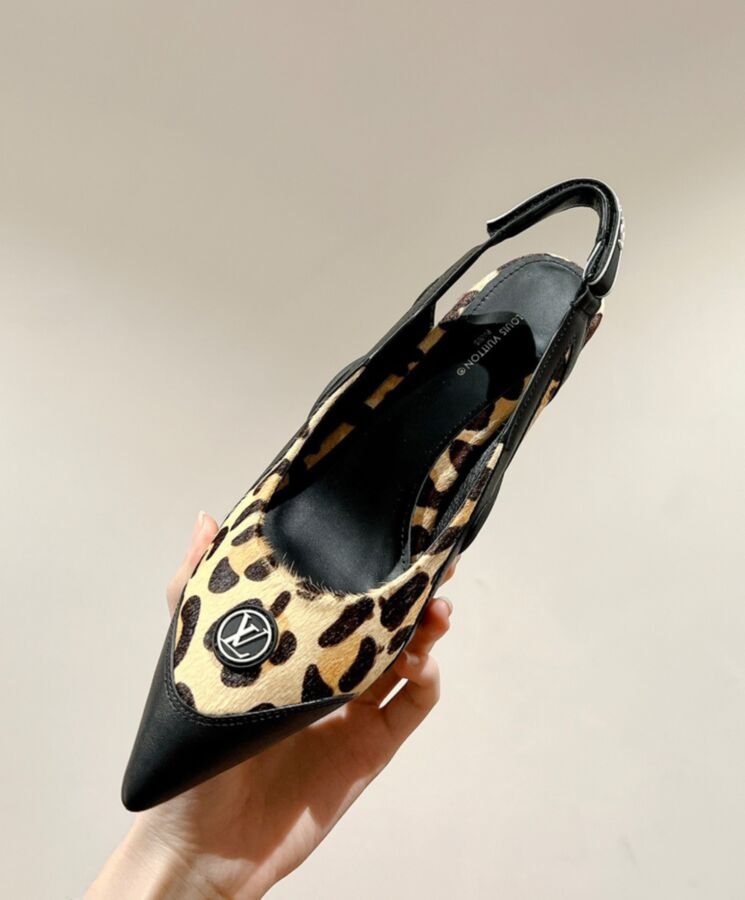 Louis Vuitton Womens Archlight Slingback Pump 1ABTMZ Light Coffee-4