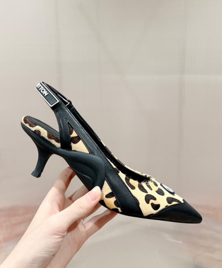 Louis Vuitton Womens Archlight Slingback Pump 1ABTMZ Light Coffee-5