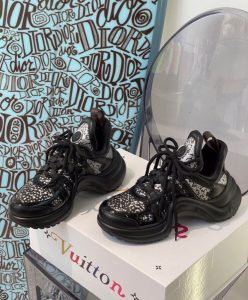 Louis Vuitton Womens Archlight Sneaker 1A95IBU-6