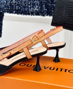 Louis Vuitton Womens Blossom Slingback Pump 1ACBIS Black-9