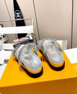 Louis Vuitton Womens Bom Dia Flat Comfort Mule 1AB3OH Silver-7