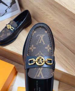 Louis Vuitton Womens Chess Flat Loafer Brown-8