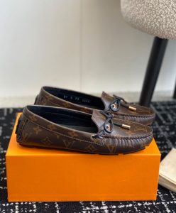 Louis Vuitton Womens Gloria Flat Loafer 1ABUZO Brown-3