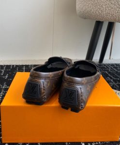 Louis Vuitton Womens Gloria Flat Loafer 1ABUZO Brown-6