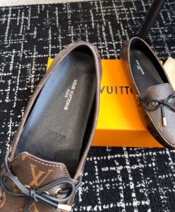 Louis Vuitton Womens Gloria Flat Loafer 1ABUZO Brown-8