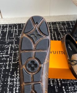 Louis Vuitton Womens Gloria Flat Loafer 1ABV2R Brown-10