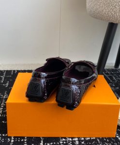 Louis Vuitton Womens Gloria Flat Loafer 1ABVD5 Mauve-6