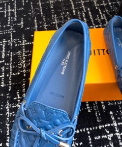 Louis Vuitton Womens Gloria Flat Loafer-8